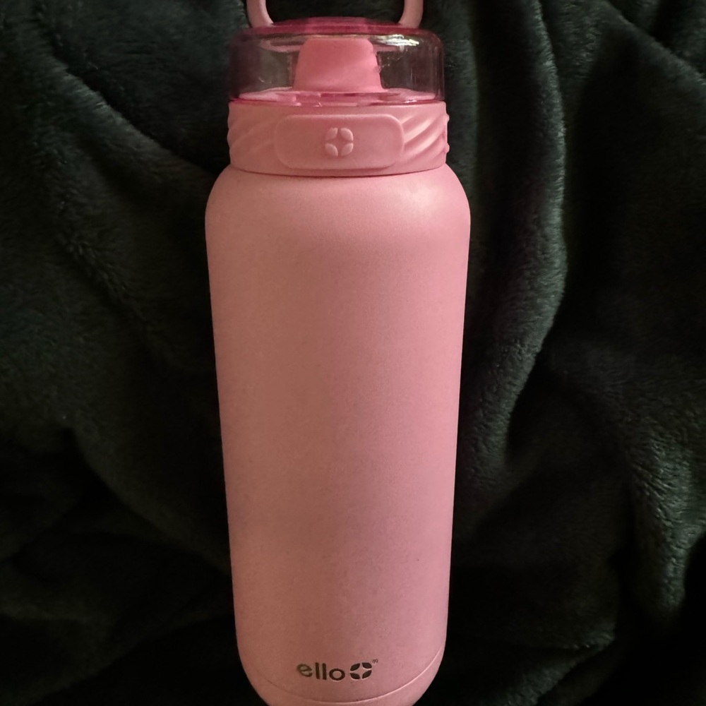 ello 32 oz baby pink waterbottle